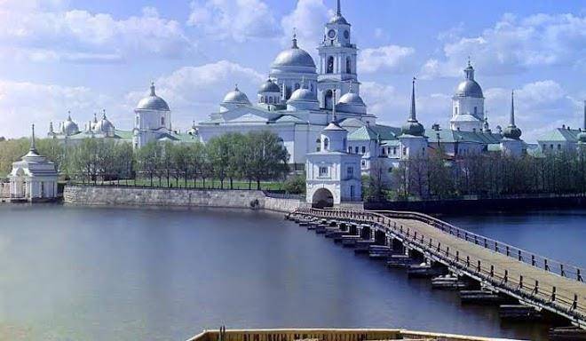 Baza otdykha poluostrov na seligere