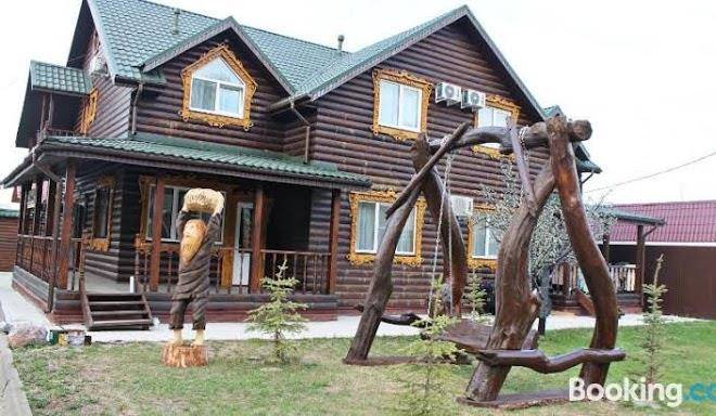 Kupecheskaya usad'ba