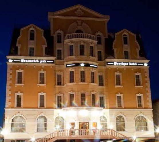 Grand Imperial Hunting Hotel & Spa Image