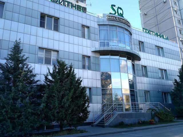 Hotel sq
