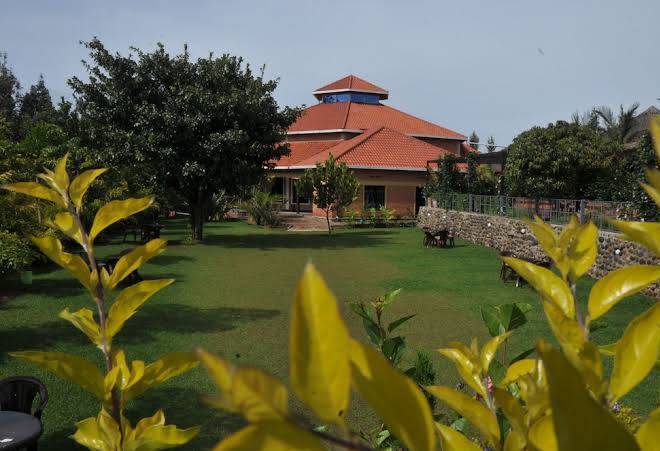 Kanyinya hills hotel