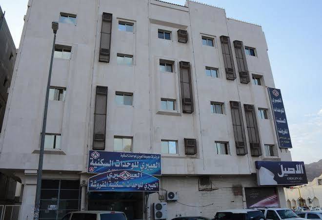 Al eairy furnished apts al madinah 8