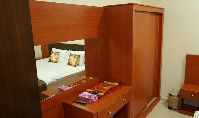 Madar flowers suites