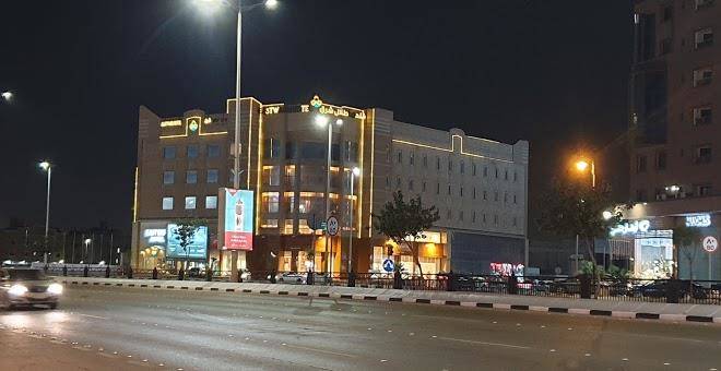 Eastward hotel