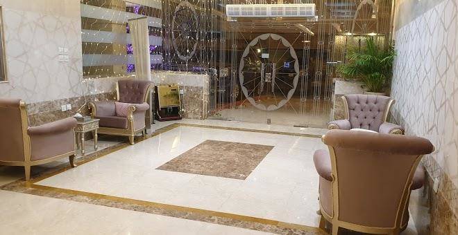 Lareen suites hotel