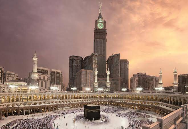 Hotel fairmont makkah clock royal tower
