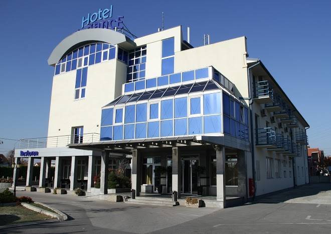 Hotel Elegance Image