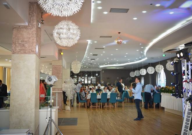 Restoran reka