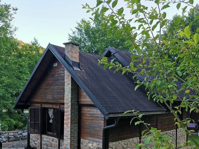 Vikendica na drini drinski odmor