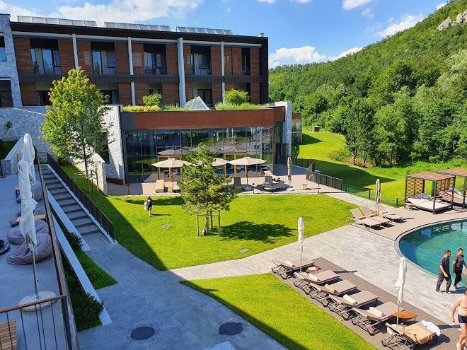Hotel ramonda
