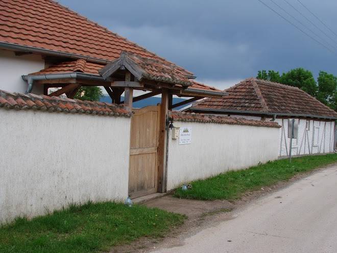 Milevkini dvori