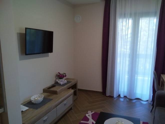 Vila jela zlatar