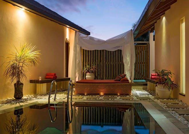 Le Meridien Fisherman's Cove Image