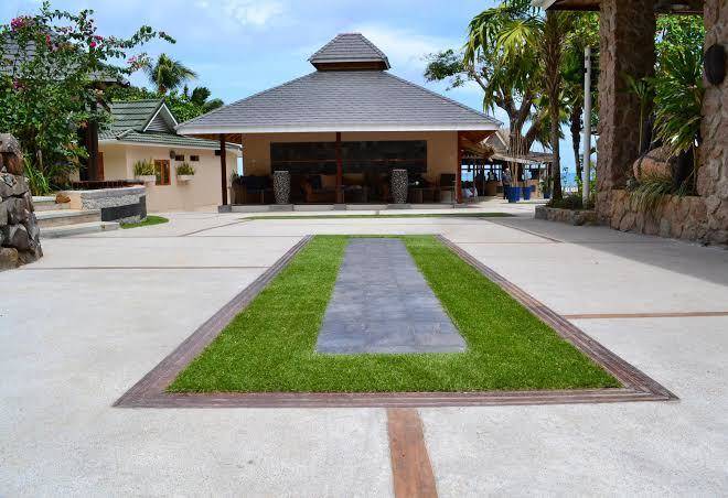 Coco De Mer Hotel And Black Parrot Suites Image