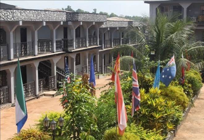 Dohas hotel and restaurant