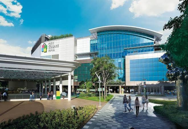 K Space Inn 569 Image