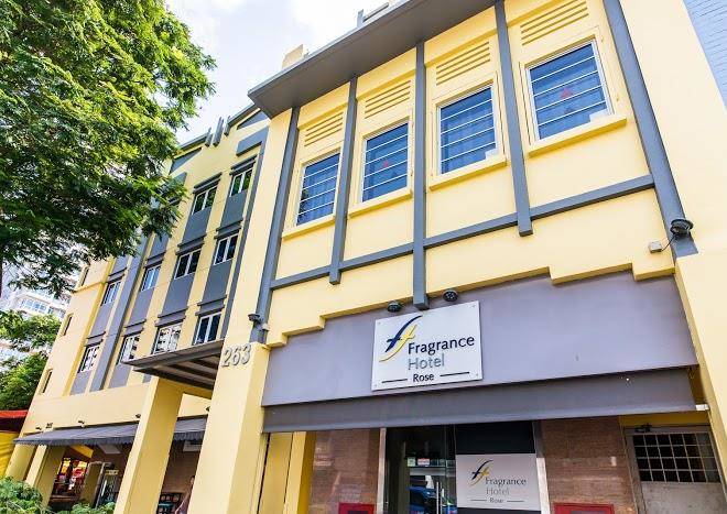 Fragrance Hotel Rose Image