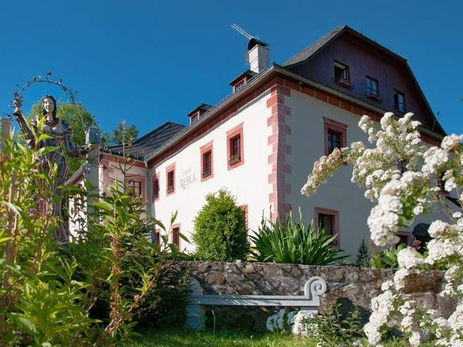 Resla residence i ii