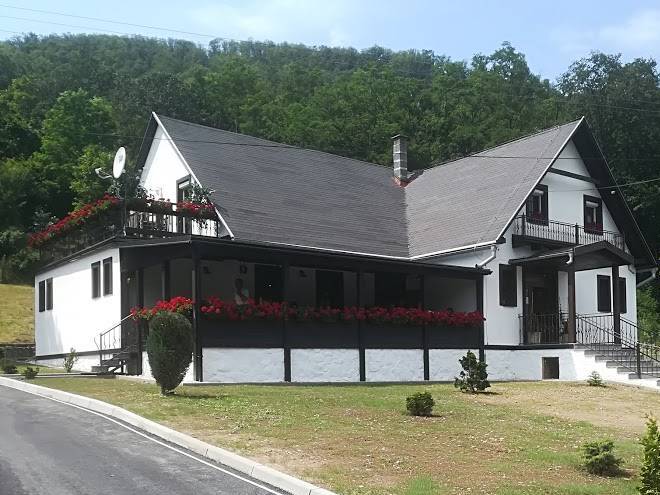 Penzion a restauracia hanisberg krupina