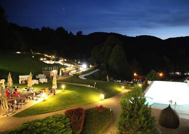 Hotel sitno