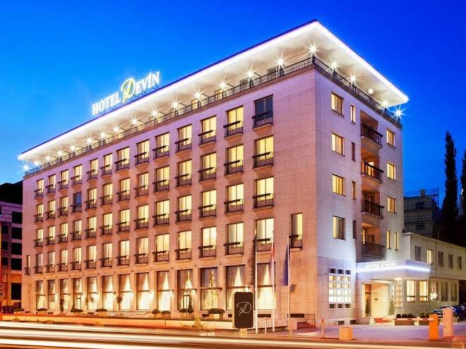 Hotel devin