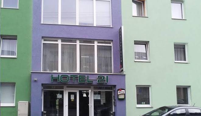 Hotel 21