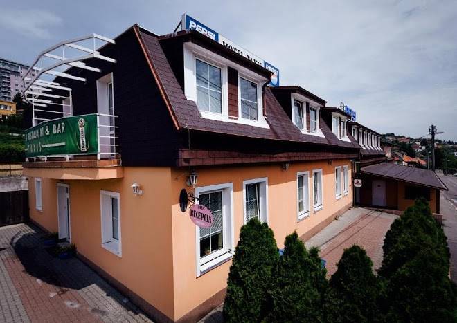Hotel taxis bratislava