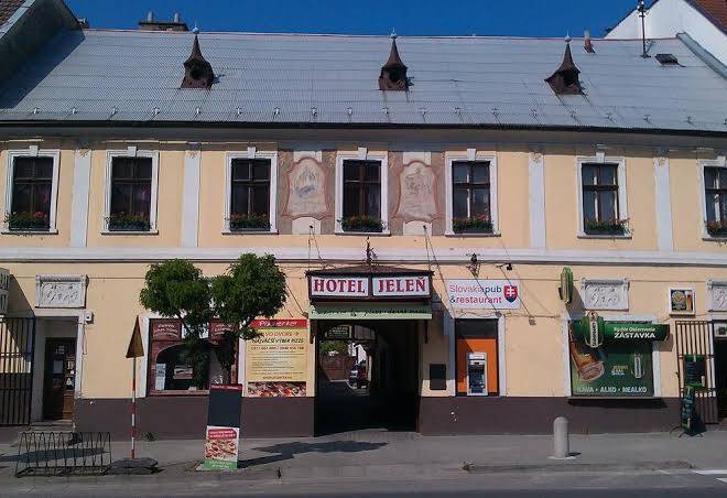 Hotel jelen
