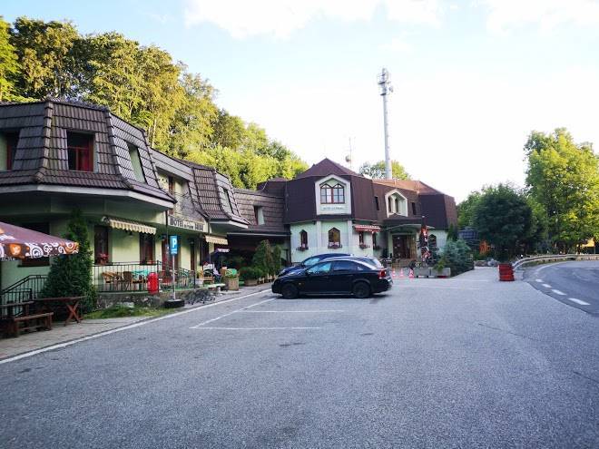 Na vrchu