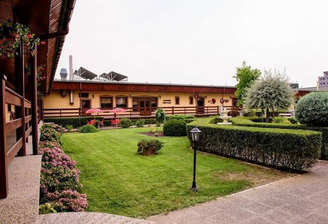 Hotel Slnecny Dvor Image