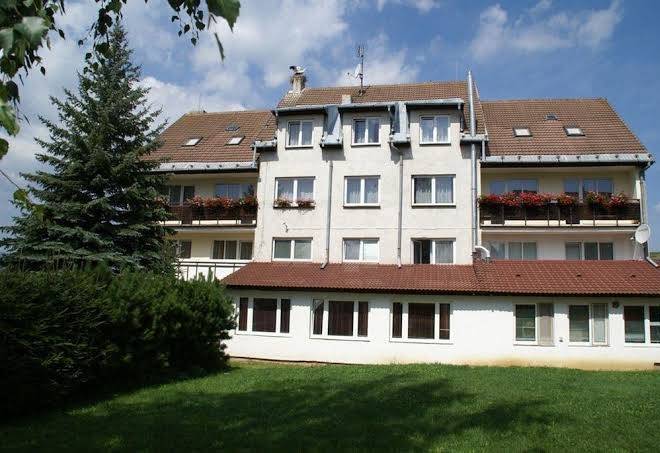 Hotel petra garni