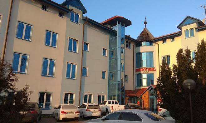 Hotel Vion Zlate Moravce Image