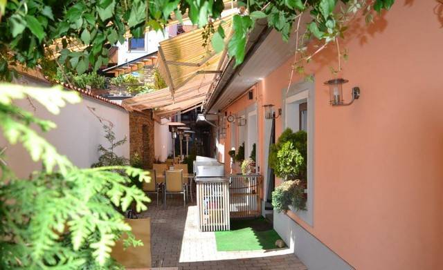 Alex pension & restaurant