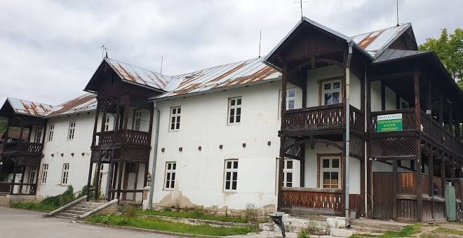 Kamenny dvor