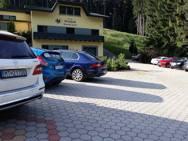 Horsky hotel hradok