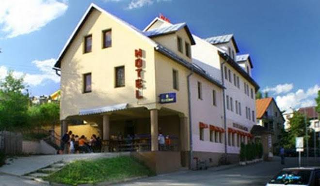 Hotel tyrapol