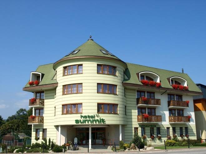 Hotel Summit Image