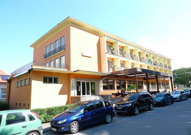 Hotel rezident