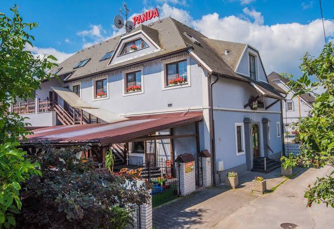 Panda pension turcianske teplice
