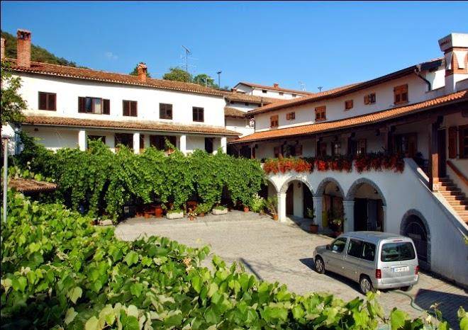 Arkade turizem