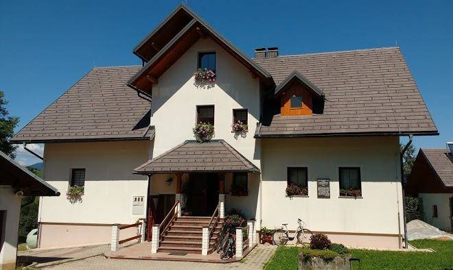 Brdarjeva turisticna kmetija doo