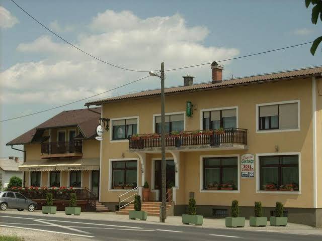 Penzion gostisce lesjak