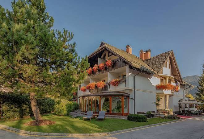 Hotel miklic