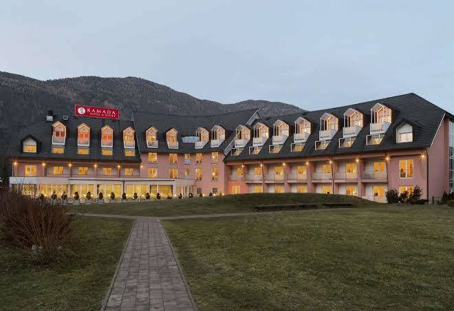 Ramada hotel & suites by wyndham kranjska gora