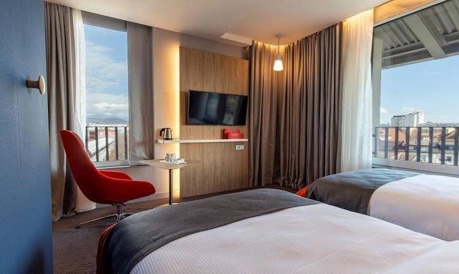Hotel 51
