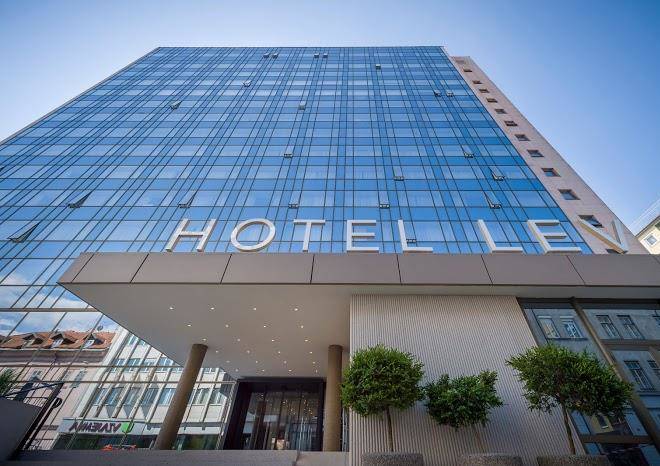 Hotel lev