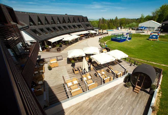 Hotel arena