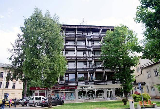 Hotel grajski dvor
