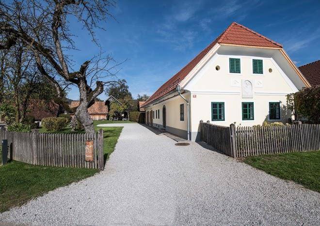 Skrabec homestead