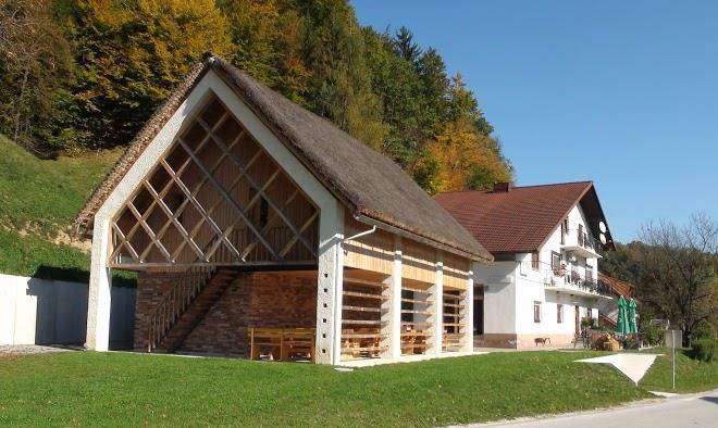 Gostinstvo zurej franc zurej sp